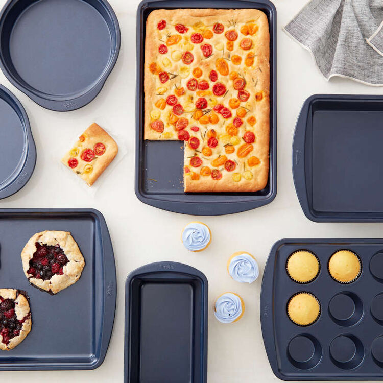 Diamond-Infused Non-Stick Navy Blue Baking Set, 7-Piece