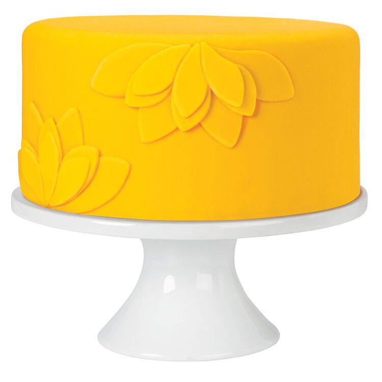 Decorator Preferred Yellow Fondant, 24 oz. Fondant Icing