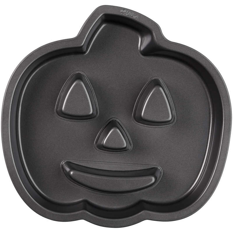 Halloween Non-Stick Pumpkin-Shaped Cake Pan, 11 x 10-Inch image number 0