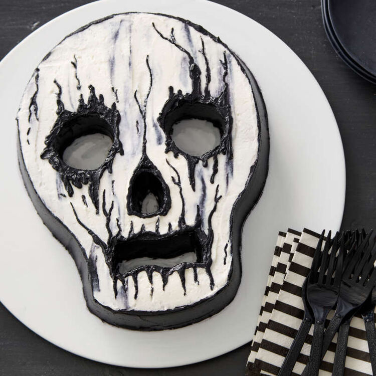 Halloween Non-Stick Skull-Shaped Cake Pan, 9.5 x 12-Inch
