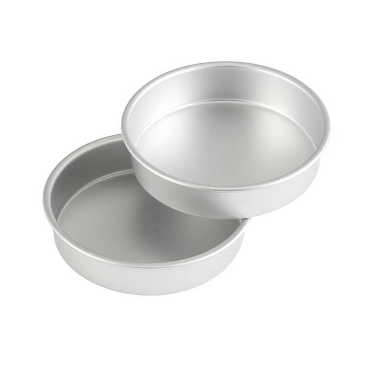 8 Inch Cake Pan Set Out of Packaging