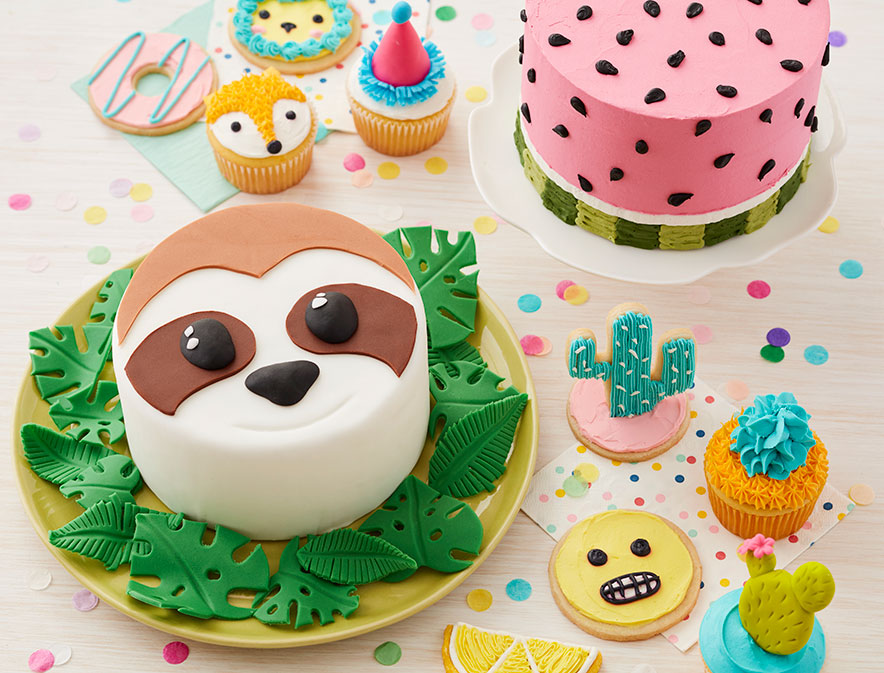 Sloth cake and treats
